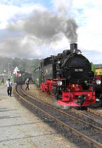 Zugkreuzung in Hammerunterwiesenthal