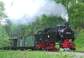 99 715 mit Volldampf im Preßnitztal