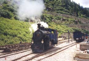 Rangieren im Bahnhof Gletsch (2000)