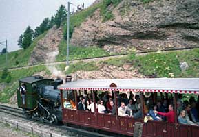 Unterwegs im offenen Wagen