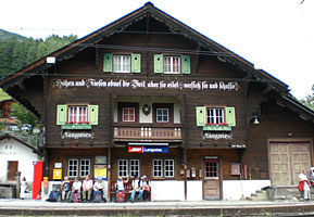 Bahnhof Langwies