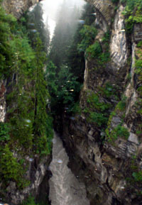 Zehntelsekundenblick in die Schynschlucht